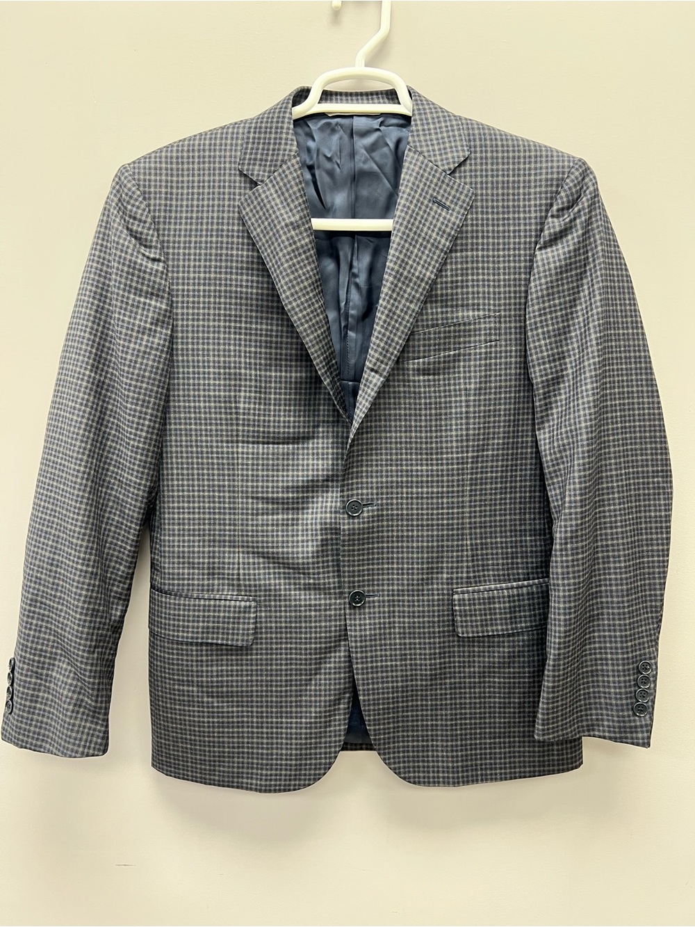 Canali Italy 100% Wool Navy & Gray Plaid Two-Button Blazer 40R